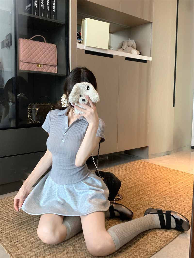 DS007 简约小众Polo领连衣裙