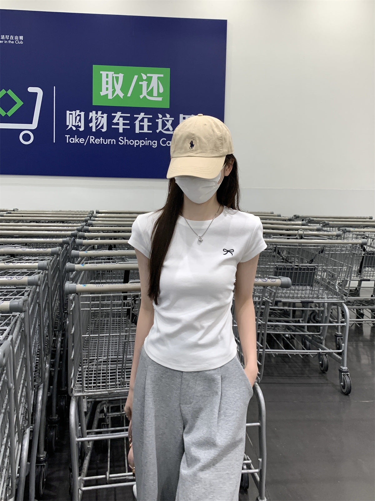 TP094 韩系蝴蝶结刺绣圆领短袖T恤