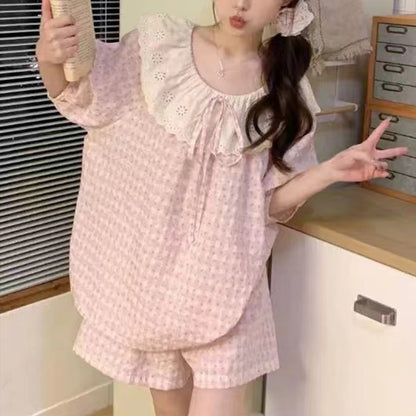 SW004 甜美蕾丝格子睡衣