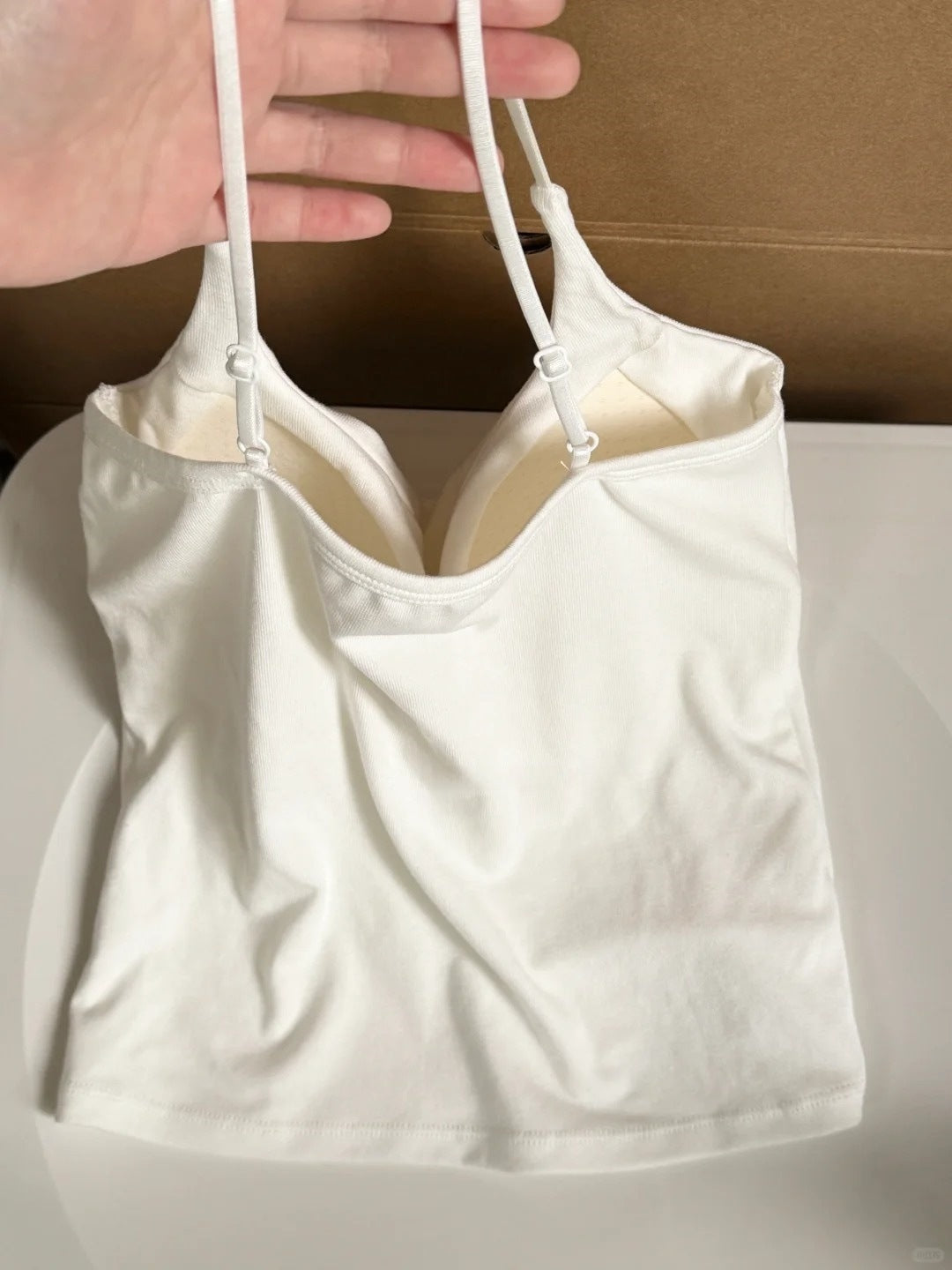 TB004 带胸垫可调节吊带背心