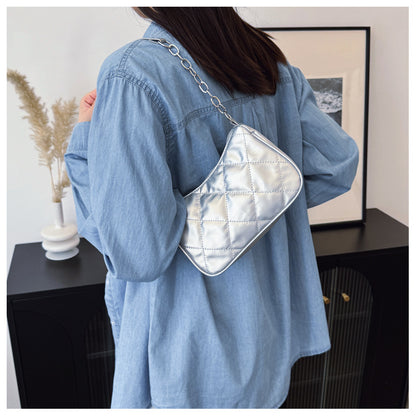 AB004 菱格绣线链条包