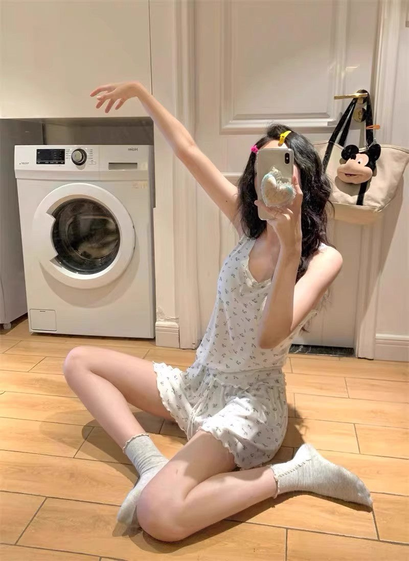 SW039 碎花吊带带胸垫睡衣套装