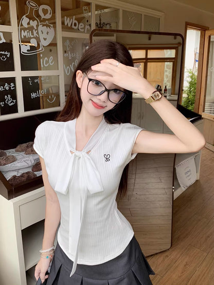 TP042 简约小众系带蝴蝶结设计上衣