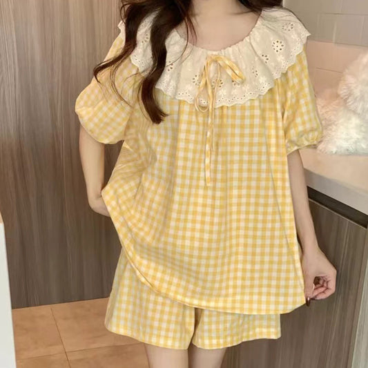 SW004 甜美蕾丝格子睡衣