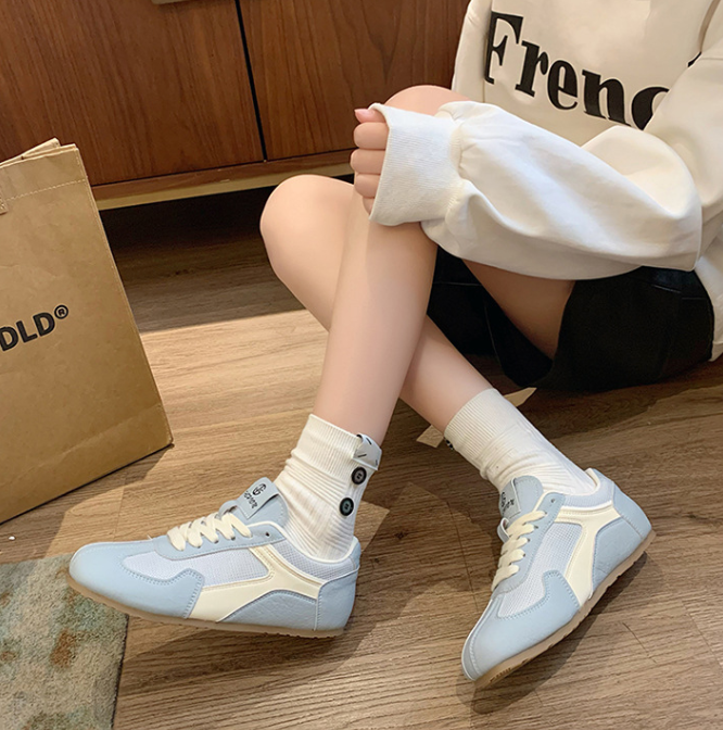HS026 复古百搭平底德训鞋