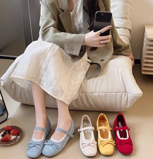 HS023 温柔蝴蝶结软底芭蕾鞋